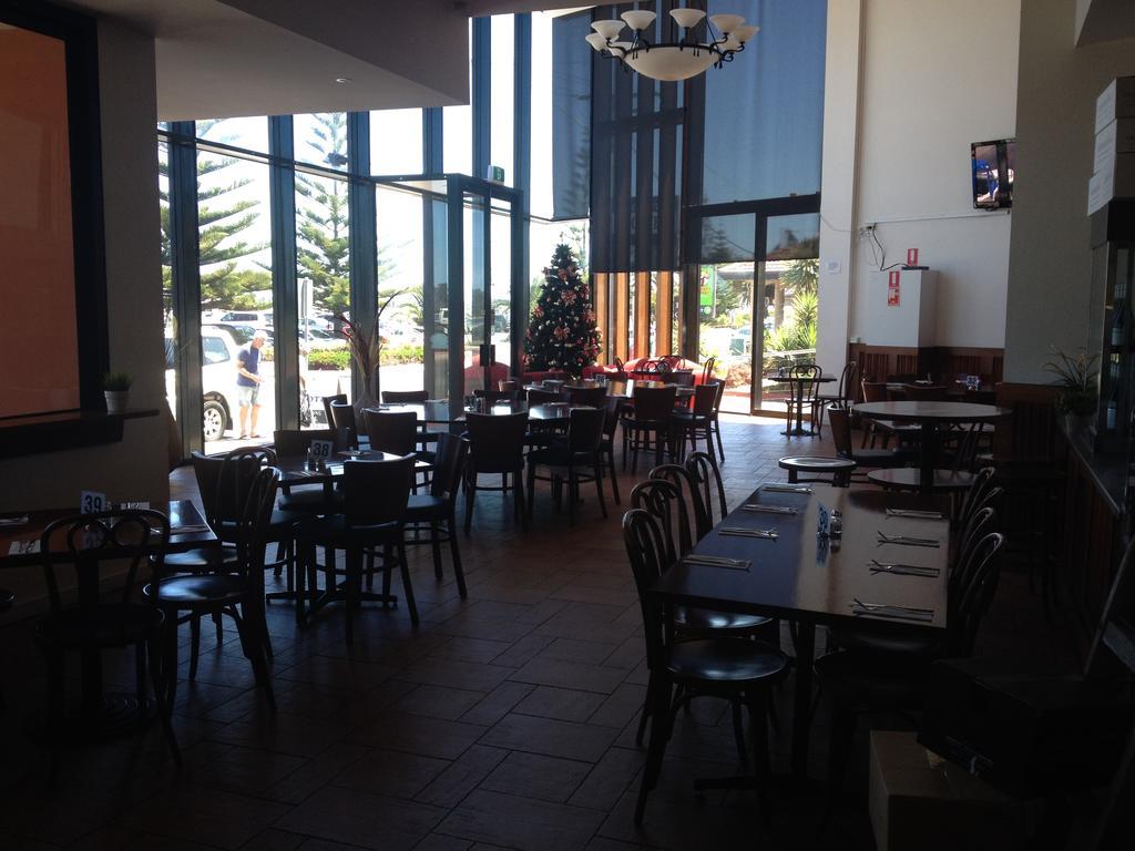 The Central Hotel Motel Lakes Entrance Exterior foto