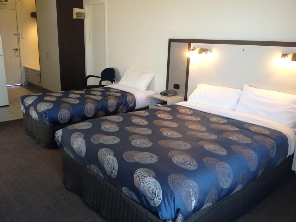 The Central Hotel Motel Lakes Entrance Habitación foto
