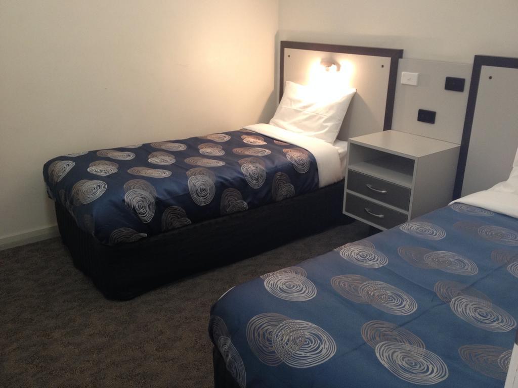 The Central Hotel Motel Lakes Entrance Habitación foto