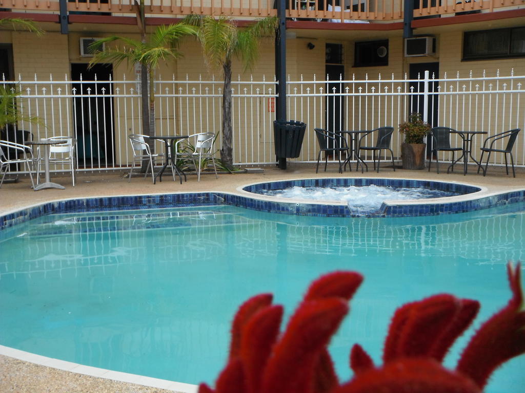 The Central Hotel Motel Lakes Entrance Exterior foto